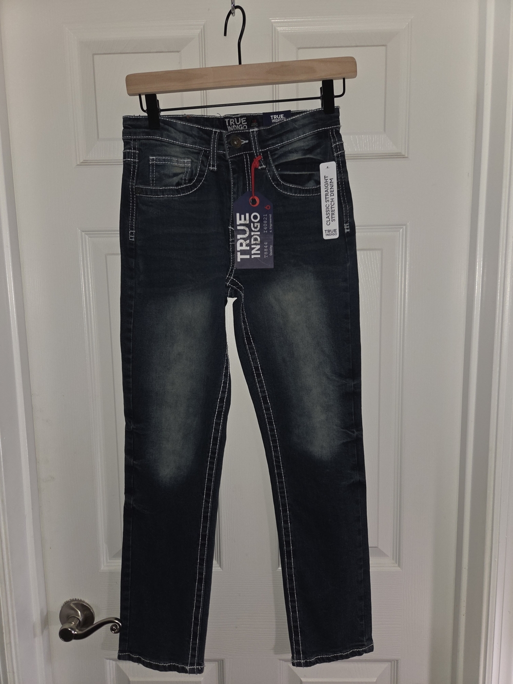 Indigo Dark Wash Straight Leg Jeans with Contrast Stitching